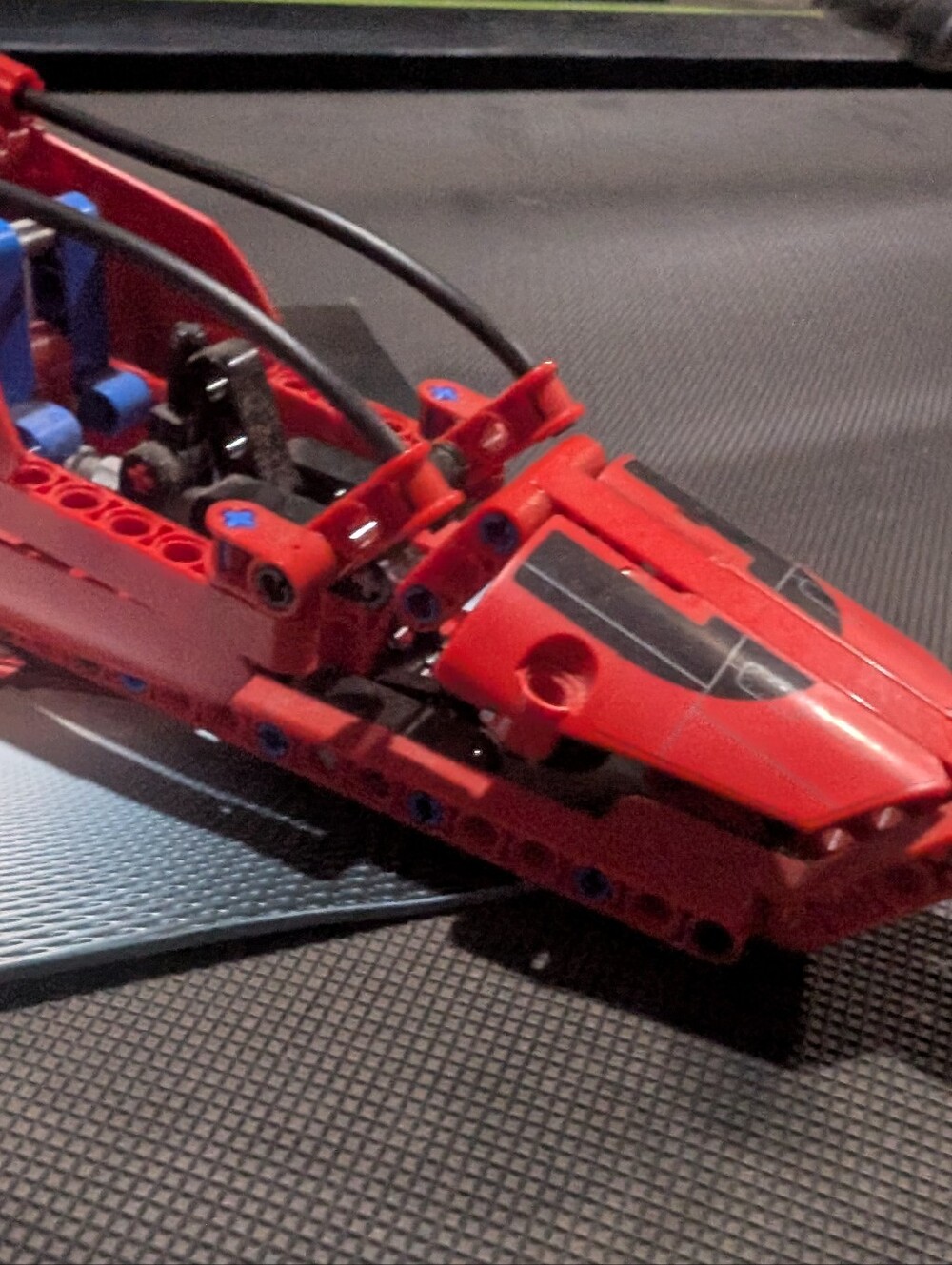 LEGO Technic 9394 Jet Plane COMPLETE - Picture 6 of 16